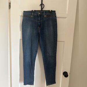 Levi’s 721 high rise skinny ankle